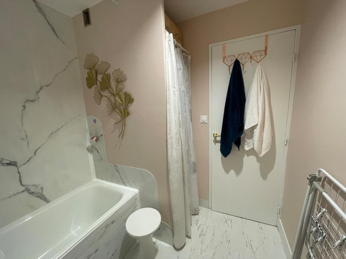 Le Banville - Lumineux Proche Hopital Apartment *